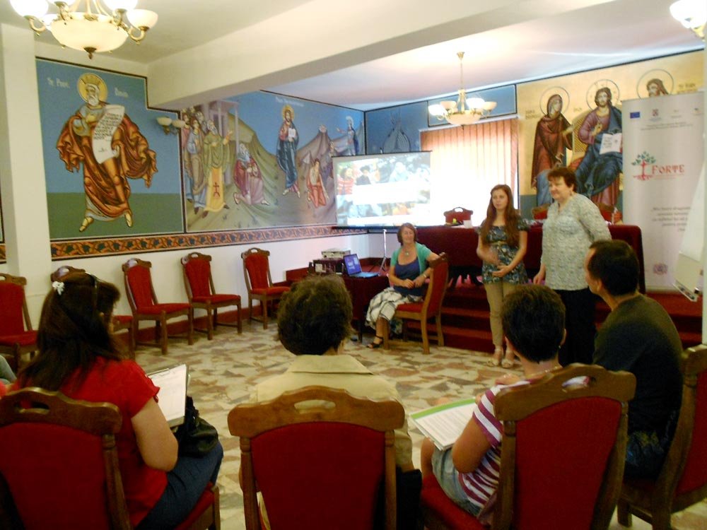 Seminar internaţional la Oradea 85348