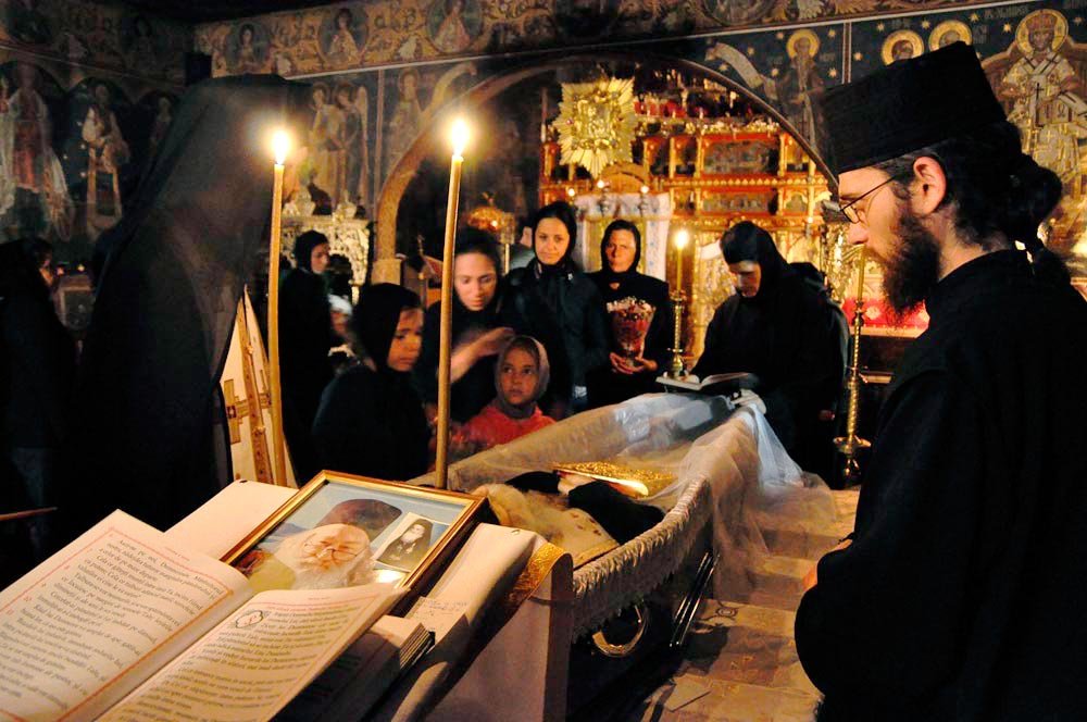 Părintele Justin Pârvu va fi înmormântat astăzi 85309