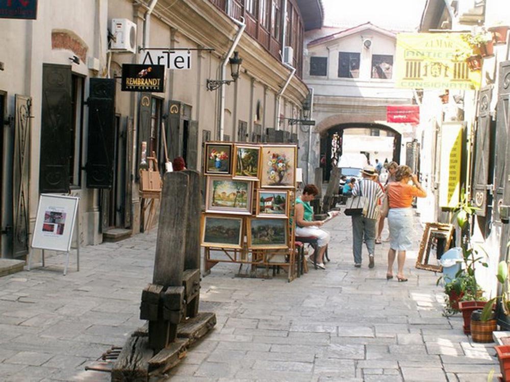 Hanul Cu Tei Un Reper In Vechiul Bucuresti Poza 1