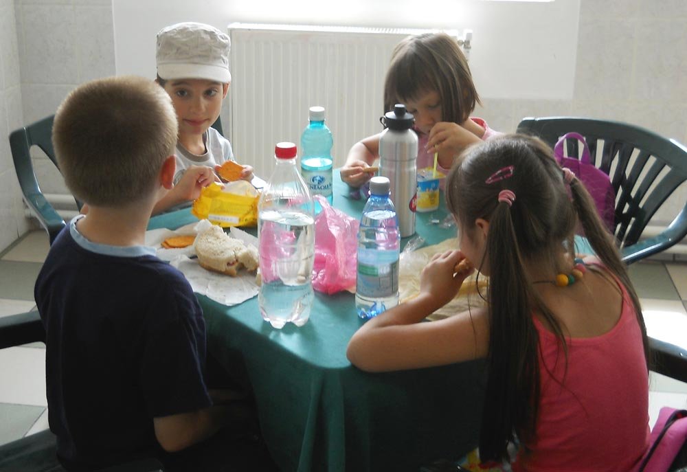 Program de vacanţă la Centrul Christiana 85260