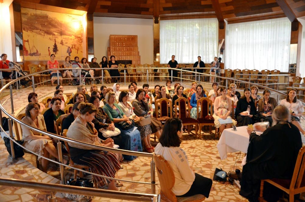 Preoteasa, cel mai aspru critic al preotului 85247