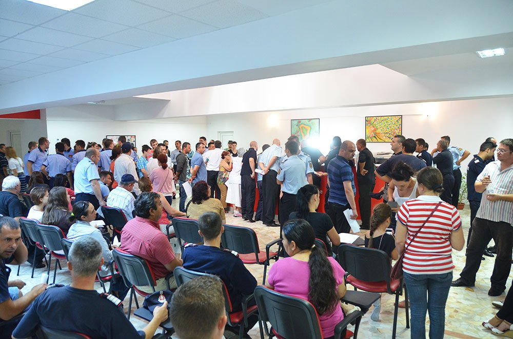 Solidaritate pentru răniţii din Muntenegru 85135