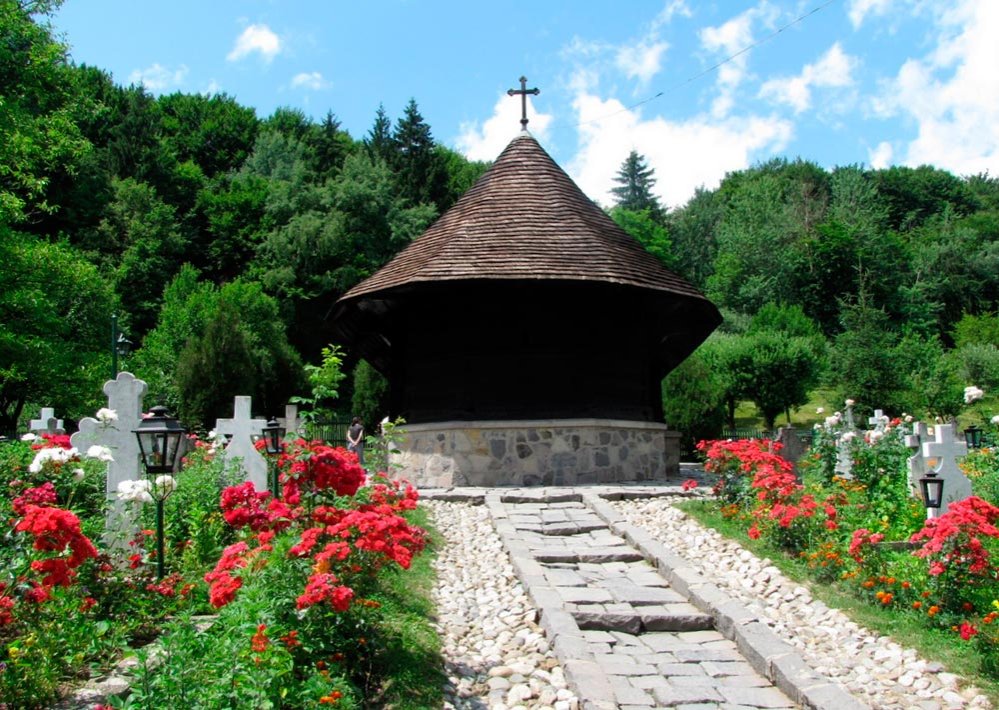 Eveniment omagial în Arhiepiscopia Râmnicului 85109