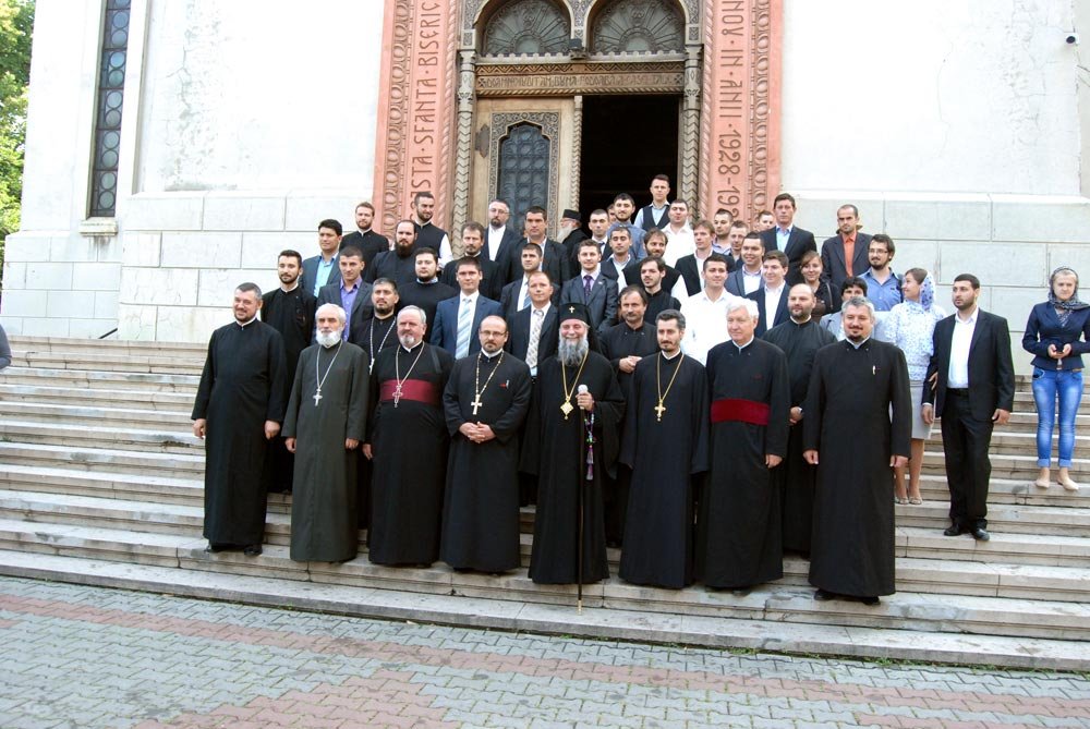 Binecuvântări arhiereşti pentru credincioşi 85100