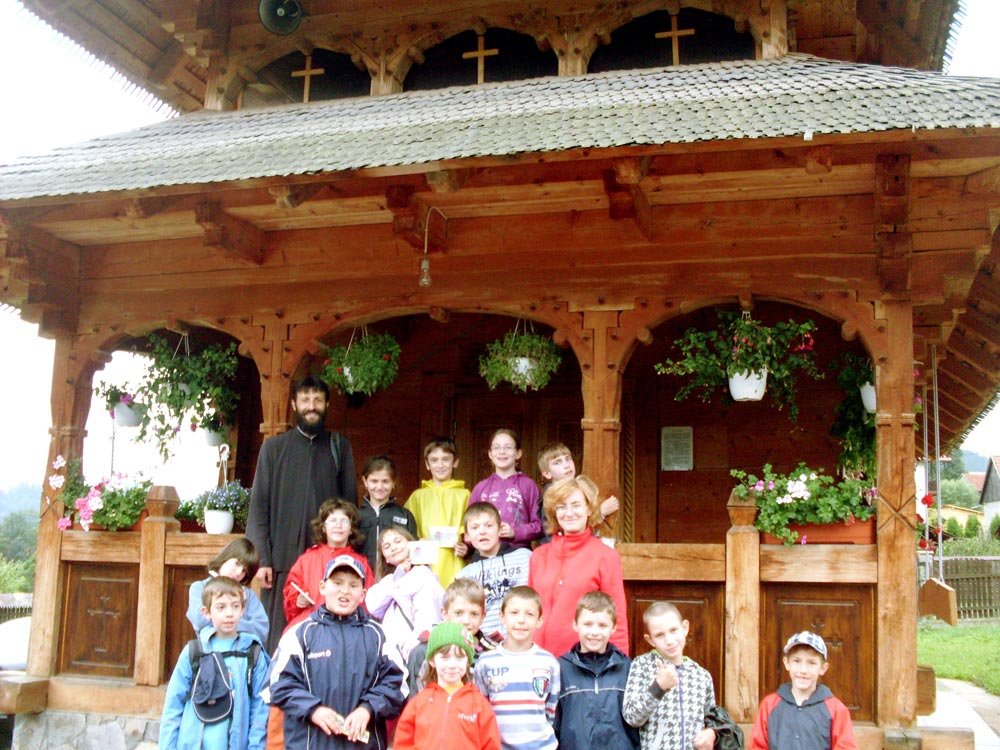 Tabără la Centrul „Sfântul Stelian“ din Moeciu de Jos 85047