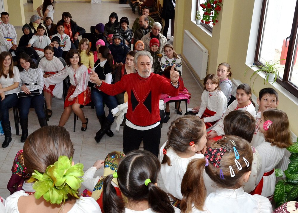 „Domnul Trandafir există, dar e pe picior de plecare“ 85014