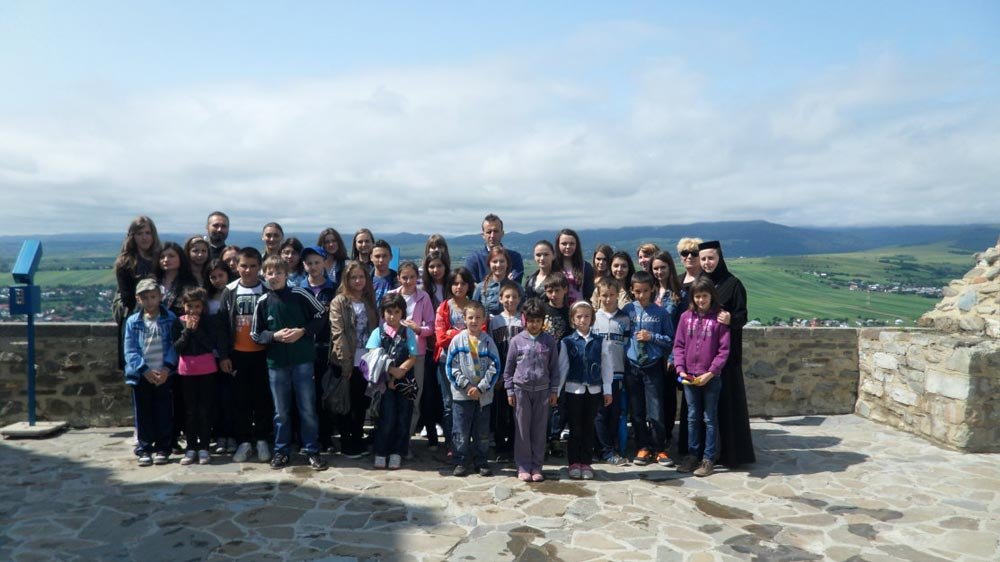 Pelerinaj gratuit pentru beneficiarii Centrului de zi „Episcop Melchisedec“ 85010