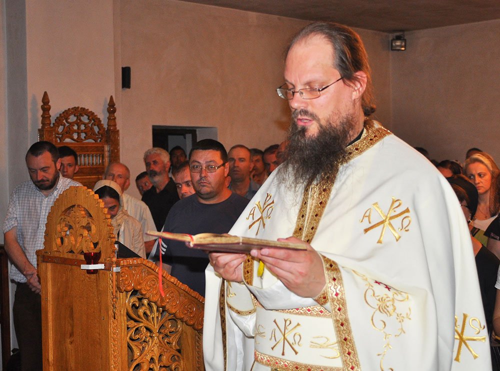 Întâlnire de suflet cu părintele Melchisedec de la Essex la Turnu Severin 84938