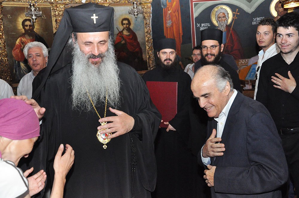 Slujire în limba greacă şi română, la vechea Catedrală mitropolitană 84893