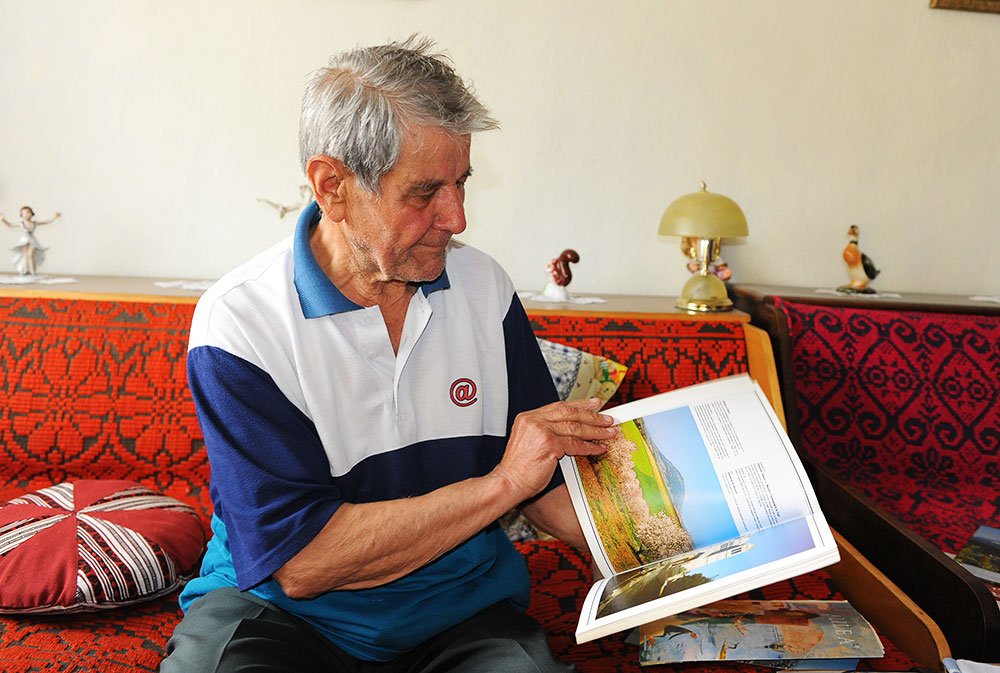 Vindecat de cancer, îşi vindecă acum sufletul în Locurile Sfinte 84894