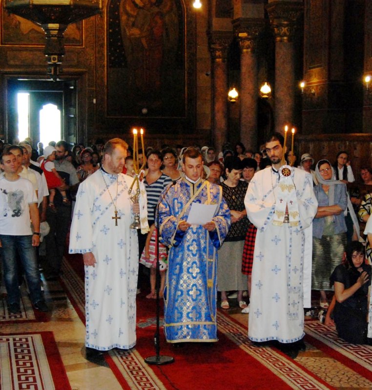 „Când grăieşte Dumnezeu, inima noastră se zideşte“ 84823