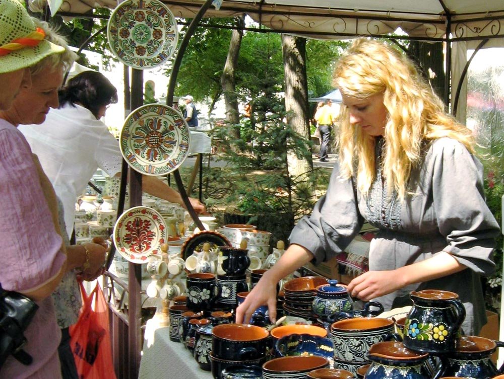 Târgul meşterilor populari de la Oradea, la 20 de ani 84773