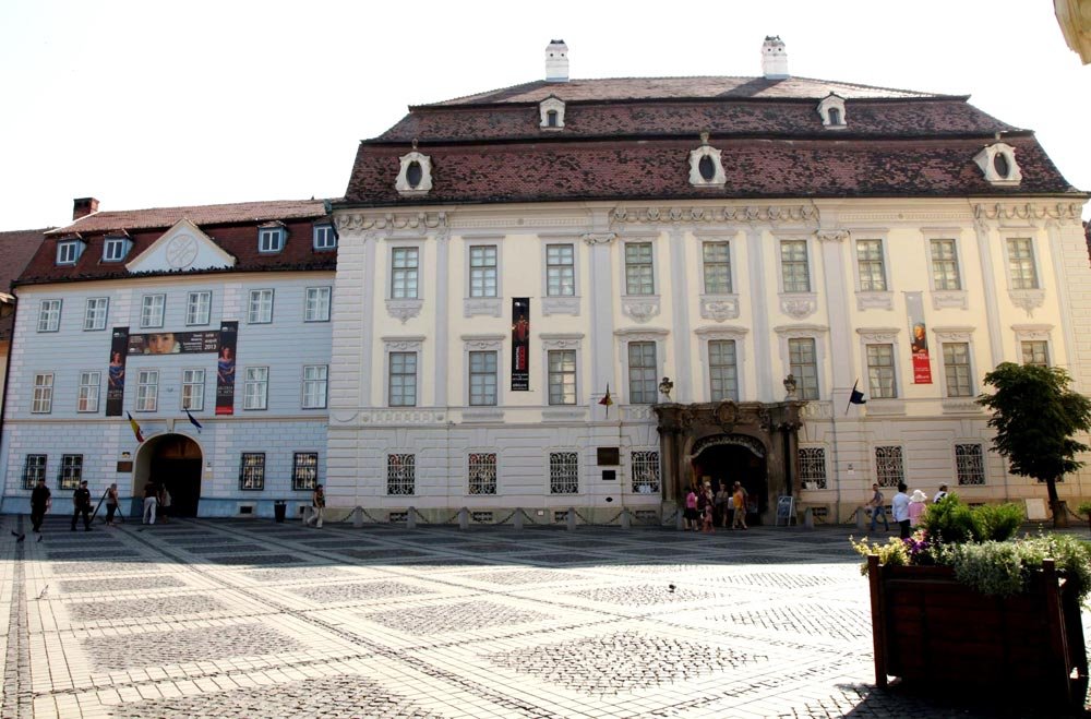 Simpozion naţional de arheologie la Muzeul Brukenthal 84752