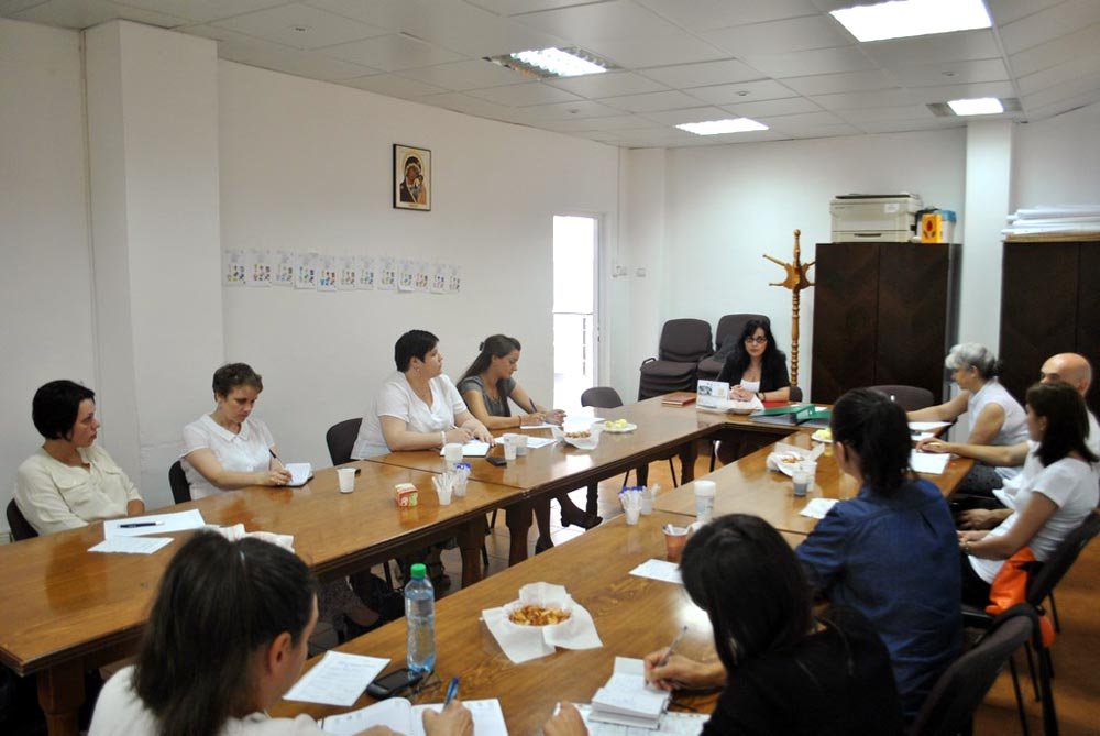 Parohiile din Bărăgan alături de cei în nevoi 84723