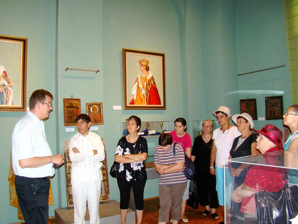 Persoanele cu handicap, în vizită la Catedrala Reîntregirii 84732