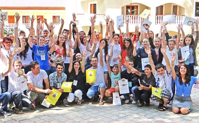 Bucurie şi comuniune în Mitropolia Basarabiei 84663