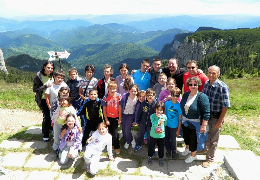 Tabăra de creaţie „Izvorul prieteniei“ 84575