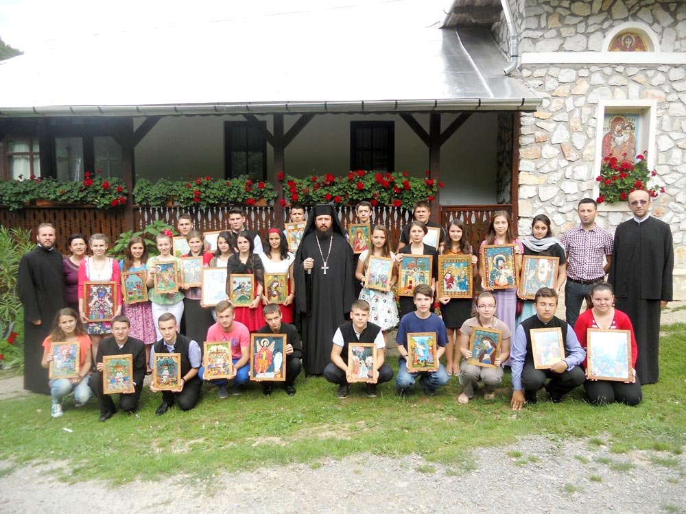 Tabere de creaţie şi de cateheză în Ardeal 84590