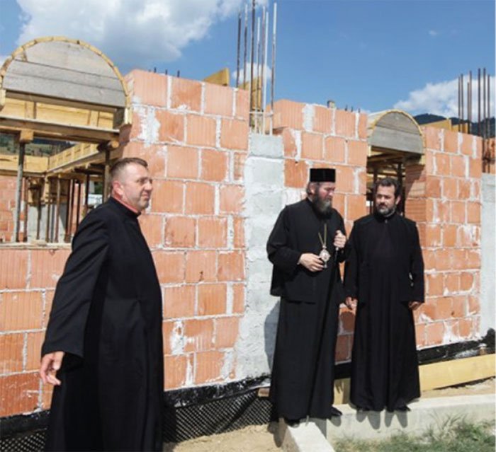 Vizite pastorale în Episcopia Maramureşului şi Sătmarului  84355