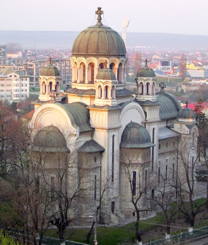 Praznicul Adormirii în Arhiepiscopia Craiovei 84303