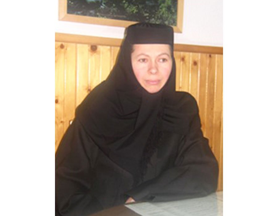 „Imaginaţi-vă ce oameni ar deveni tinerii dacă educatorii lor ar fi sfinţi!“ 84219