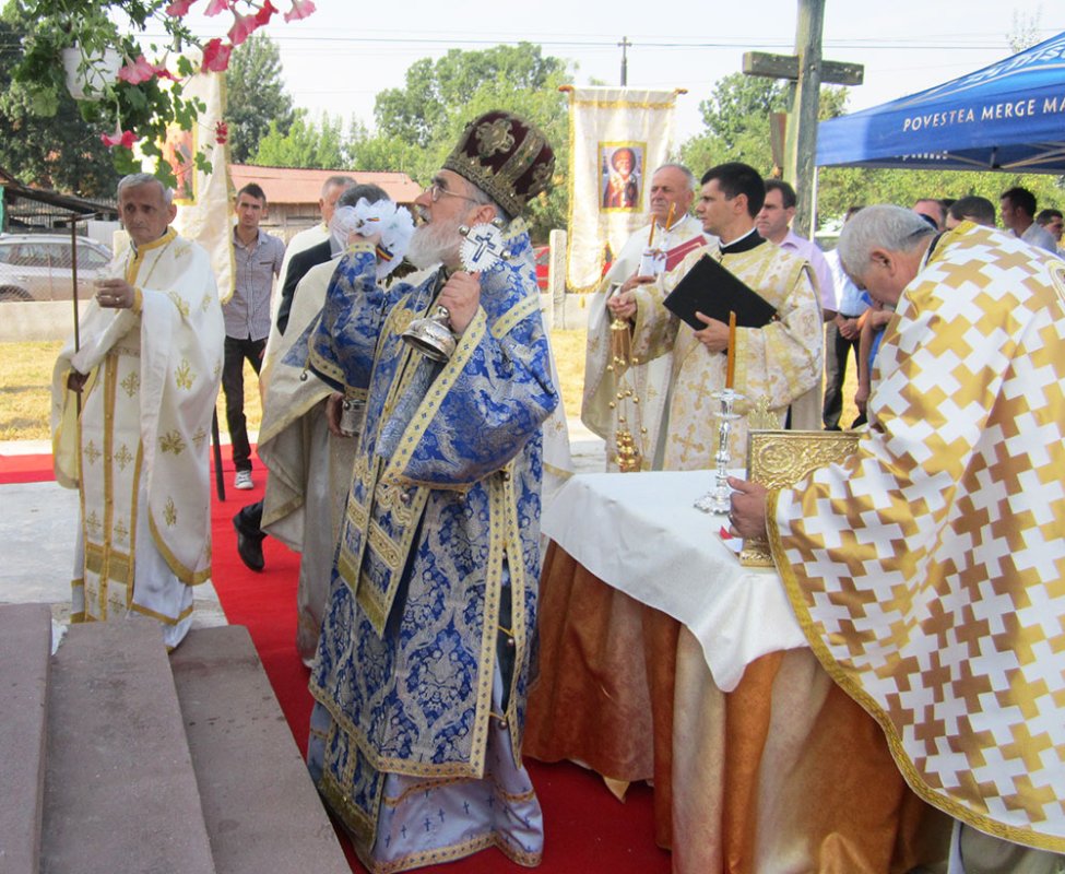 Slujiri arhiereşti în duminica a VIII-a după Rusalii 84218