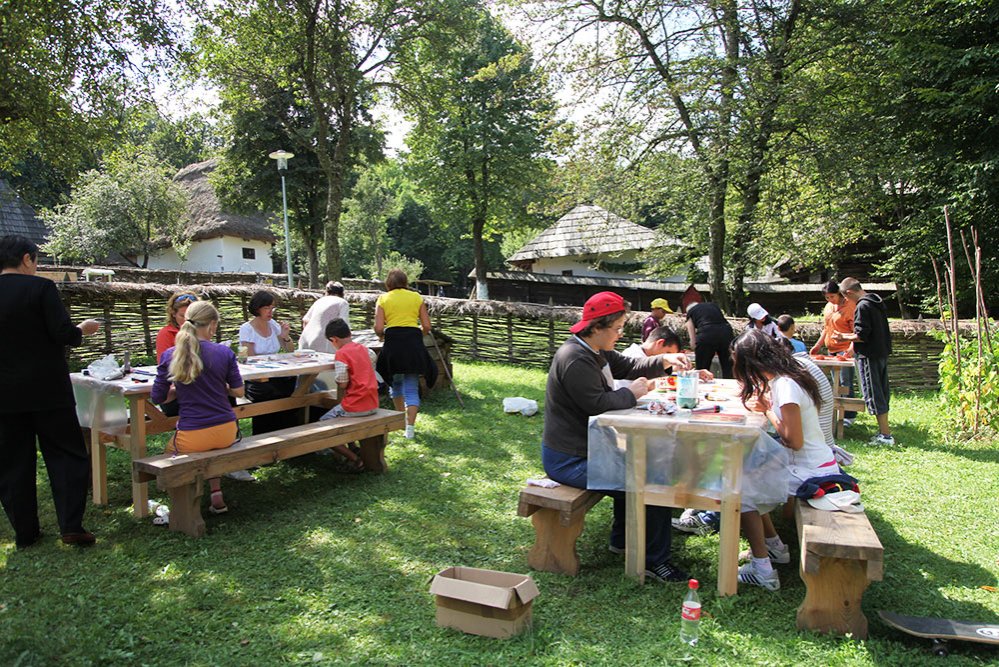 200 de participanţi la Olimpiada meşteşugurilor  84158