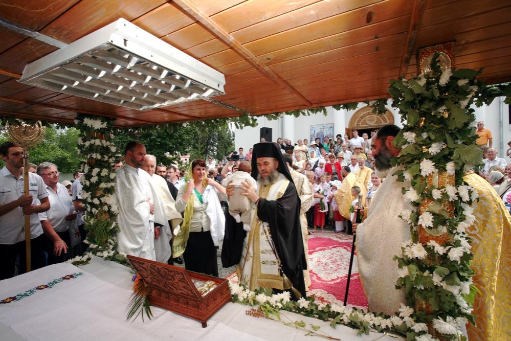 Rugăciuni către ocrotitorii familiilor 84088