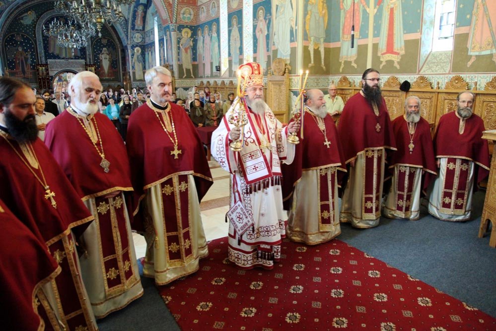 Mitropolitul Antonie, pomenit la opt ani de la trecerea la Domnul 84040