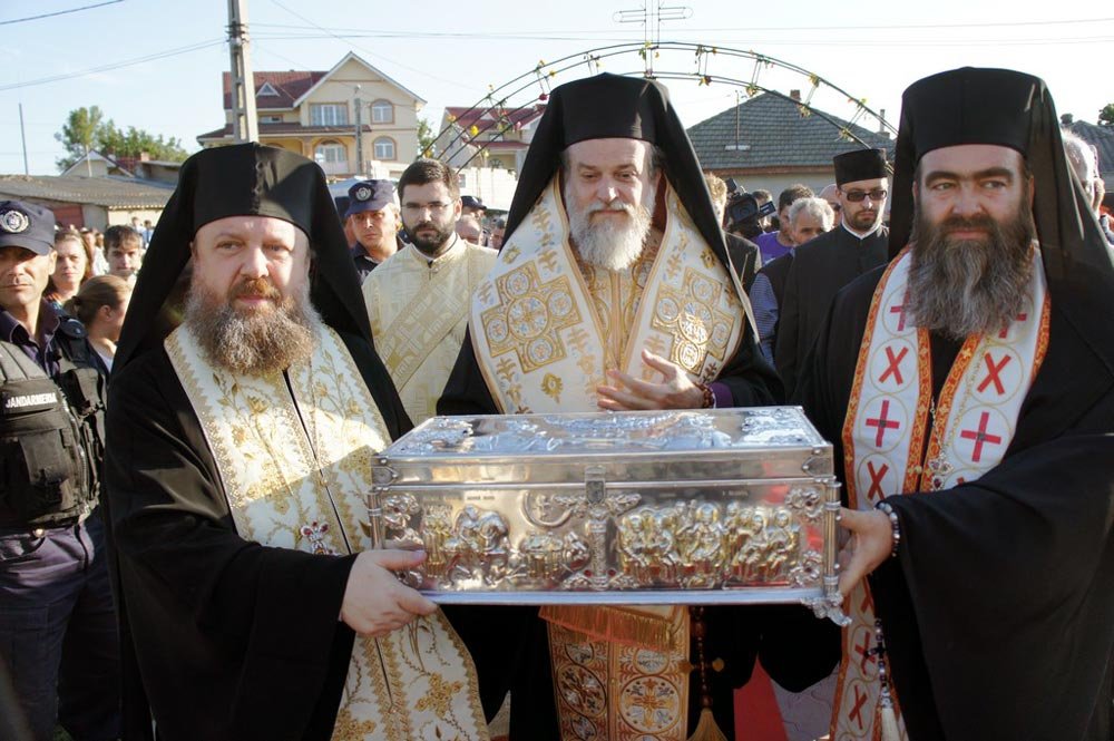 Pelerinaje cu moaşte în Ialomiţa şi Neamţ 83996