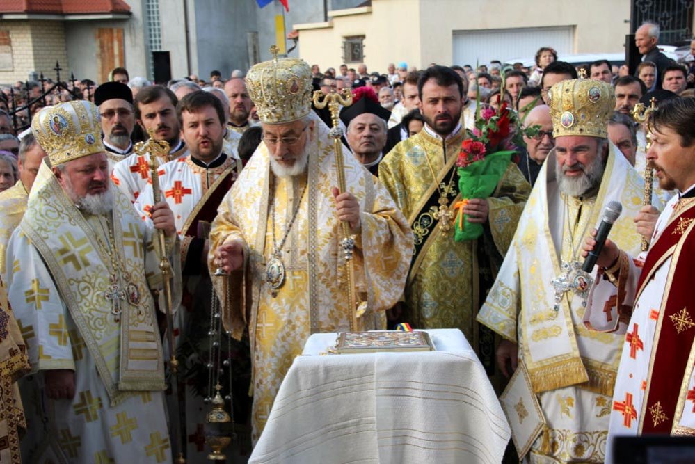 Binecuvântări arhiereşti în Arhiepiscopia Romanului şi Bacăului 83972