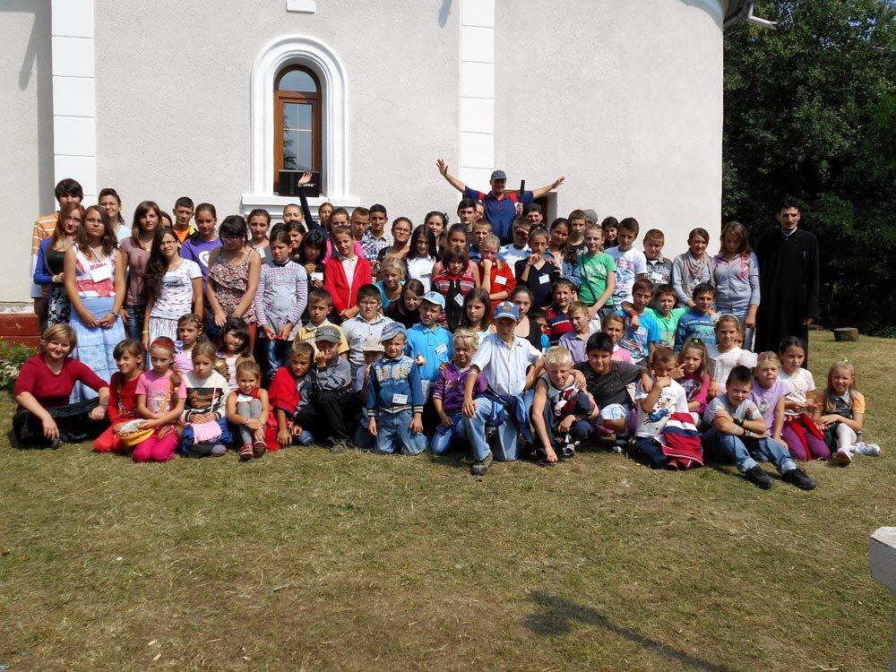 Tabără pentru copiii parohiei Giurgeşti 83956