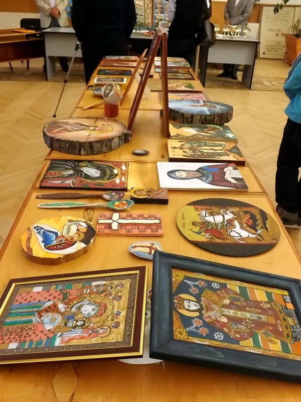 Concursul naţional de iconografie „Ucenici la porţile credinţei“ 83896