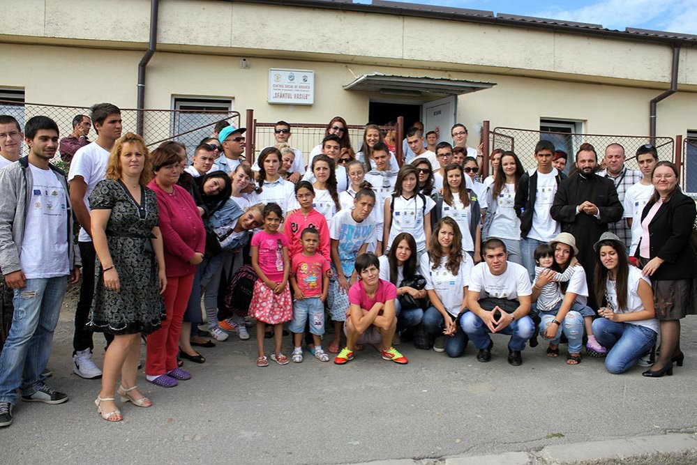 Parteneriat de Ziua Internaţională a Carităţii 83906