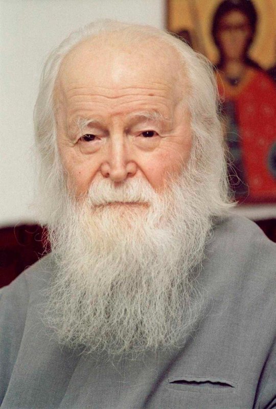 Slujbe de pomenire pentru părintele Sofian Boghiu 83898