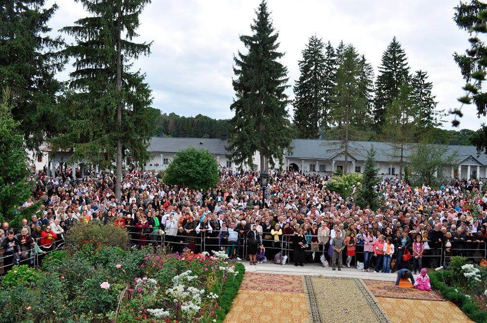 Hramul Naşterii Maicii Domnului, în Mitropolia Moldovei şi Bucovinei 83892