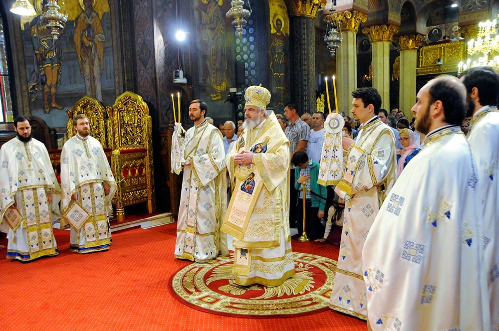 Naşterea Maicii Domnului sărbătorită la Catedrală 83876