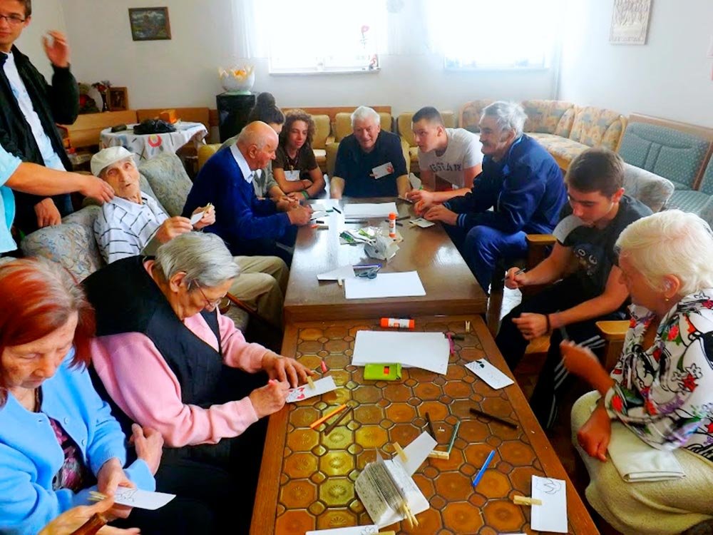 Activităţi la Asociaţia „Christiana“ de la Săcele 83847