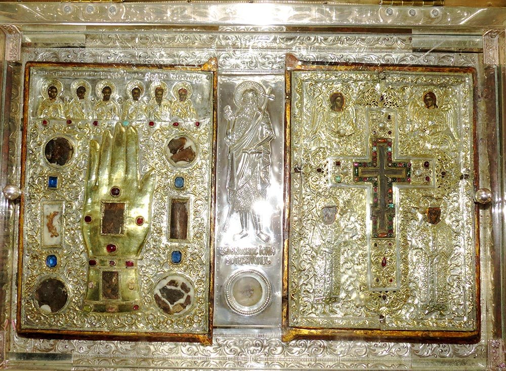 Procesiune închinată Sfintei Cruci în Capitală 83857