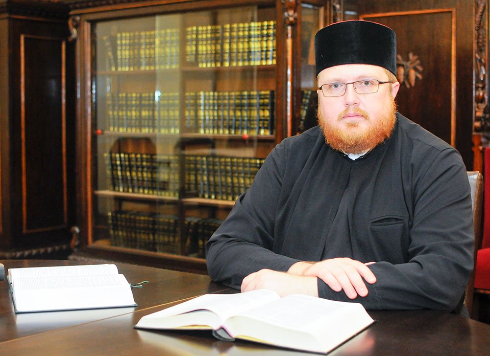 „Tălmăcitorul de texte patristice trebuie să aibă geniu şi vocaţie“ 83699