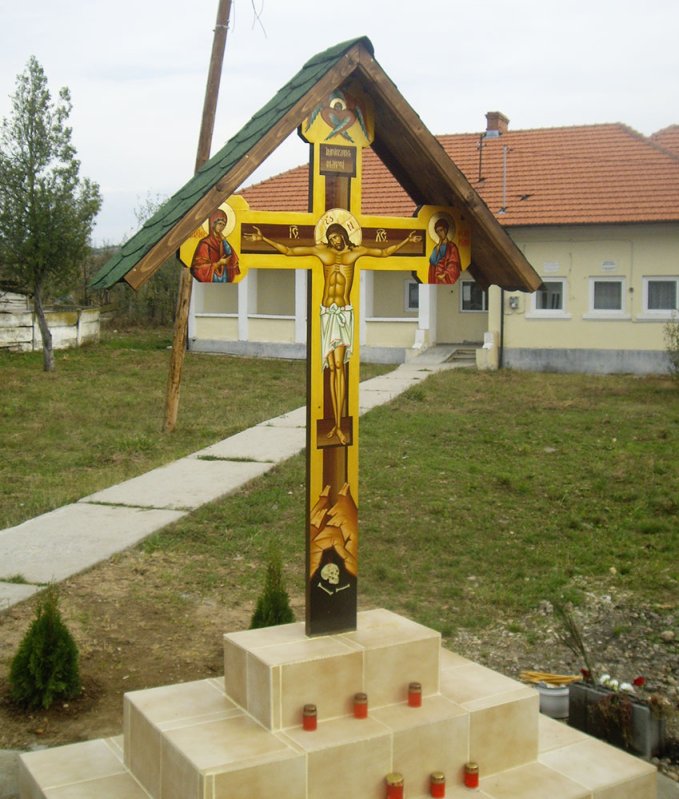 Troiţă sfinţită în Parohia Brădeştii Bătrâni 83653