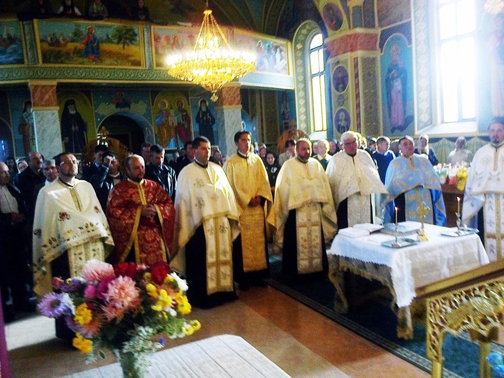 Activitate misionară în parohia bistriţeană Runcu Salvei 83584