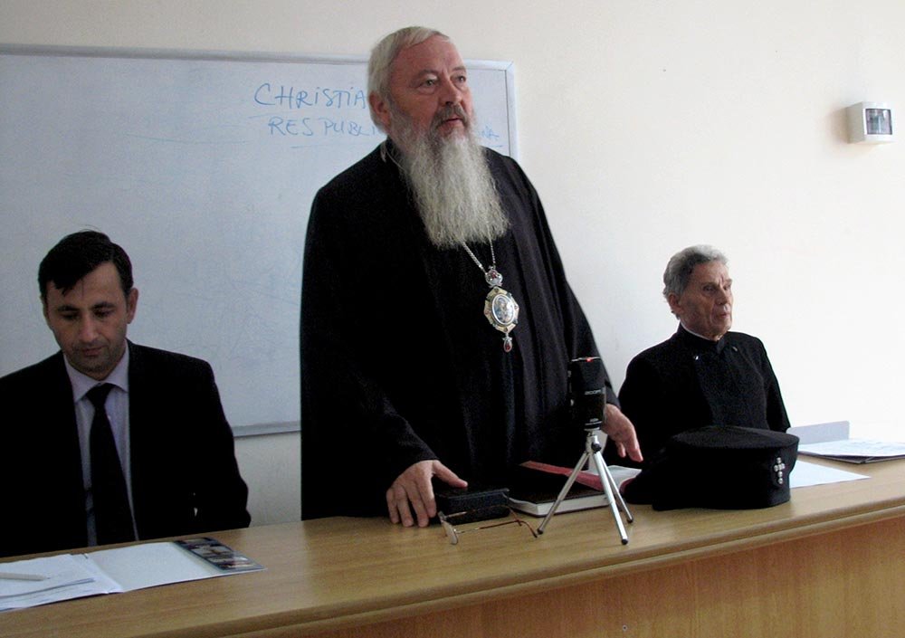 Activităţile cu tinerii, priorităţi în Protopopiatul Cluj I 83559