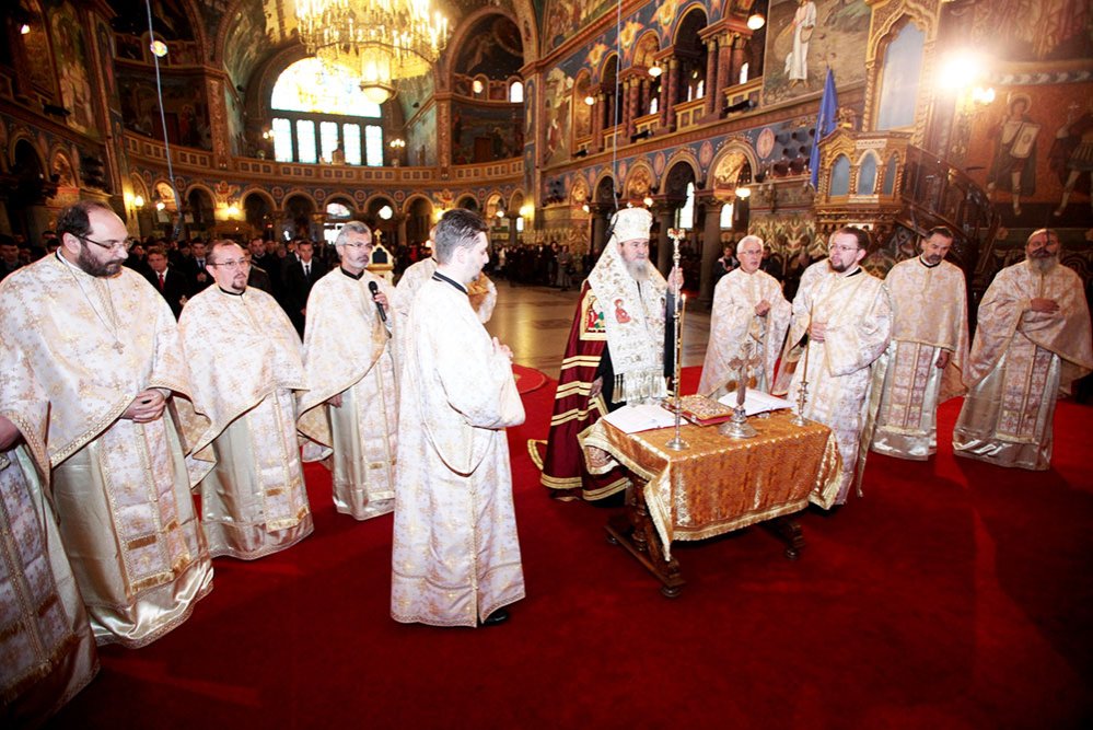 Ceremonii la început de an universitar 83461