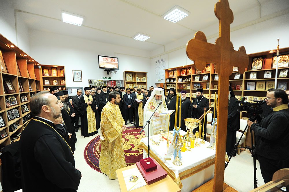 „Frumuseţea şi eleganţa liturgică trebuie cultivate“ 83455