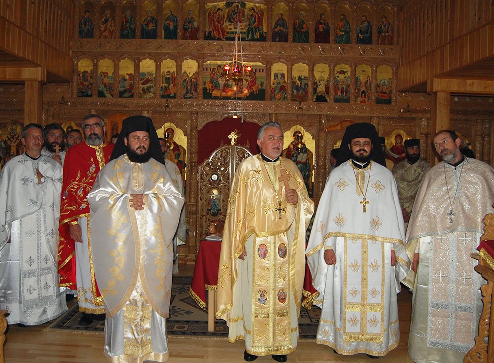 Hramul Mănăstirii Luncanii de Sus 83443