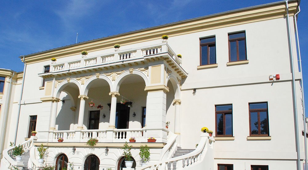 Început de an la Universitatea „Constantin Brâncoveanu“ din Râmnic 83440