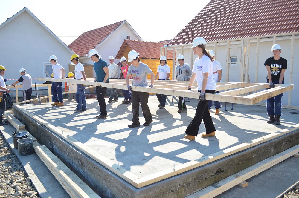 Voluntariatul va fi recunoscut ca experienţă profesională 83411