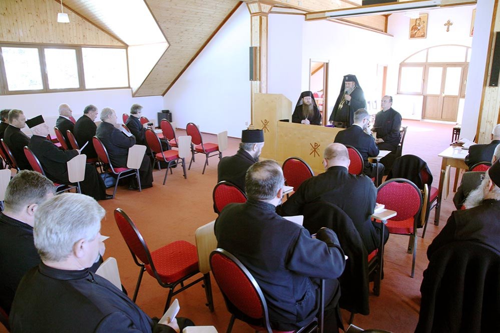 Şedinţă de lucru a Consiliului eparhial de la Sibiu 83377