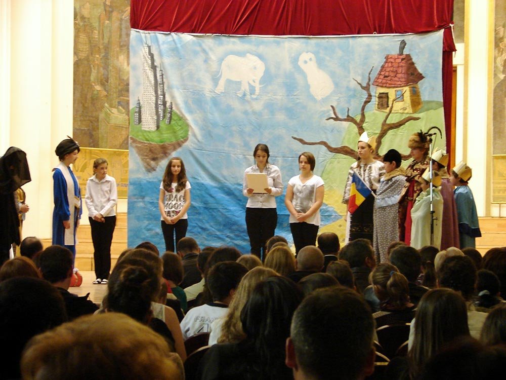 Spectacol în sprijinul ocrotirii copiilor 83382